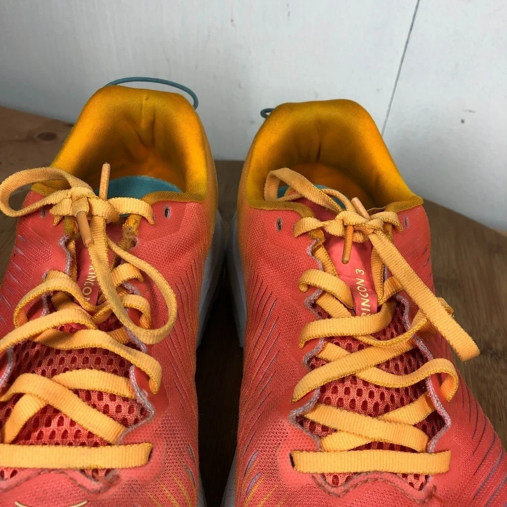 Hoka rincon 3 Womens size 7.5 shoes orange athletic running sneakers